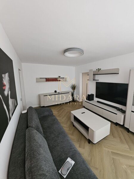 Tineretului, 2 camere vizavi parc, 2 ac,