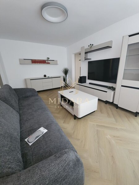 Tineretului, 2 camere vizavi parc, 2 ac,